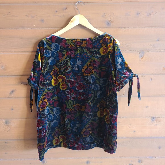 Loft Velvet Dark Floral Cold Shoulder Tie Sleeve Blouse Large Boho Garden - Picture 2 of 7